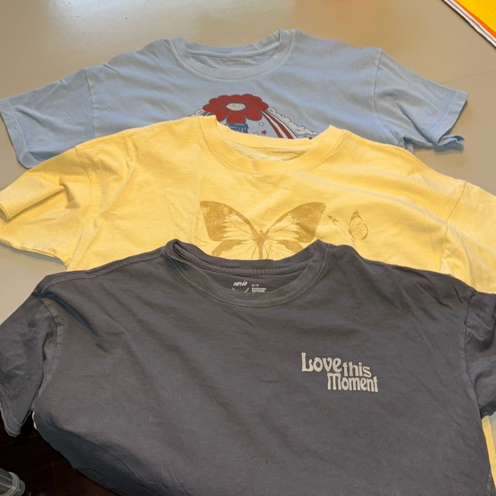 W XS Oversized Aerie/ Am Eagle t shirts - Lot of 3